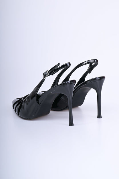 Décolleté slingback con nervature